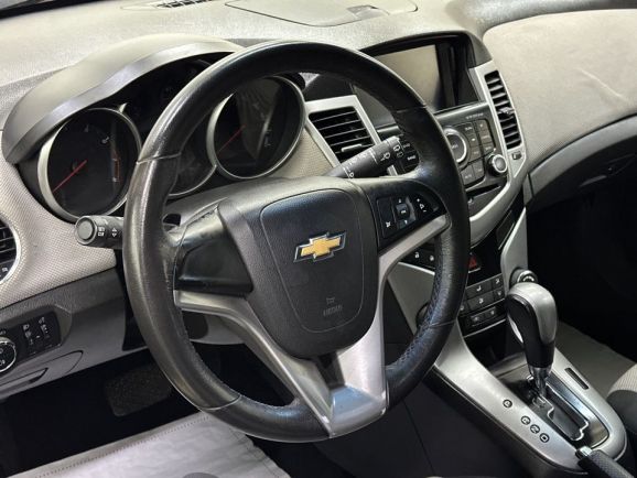 Chevrolet Cruze, 1.6 л, АТ, 2012 фото 11
