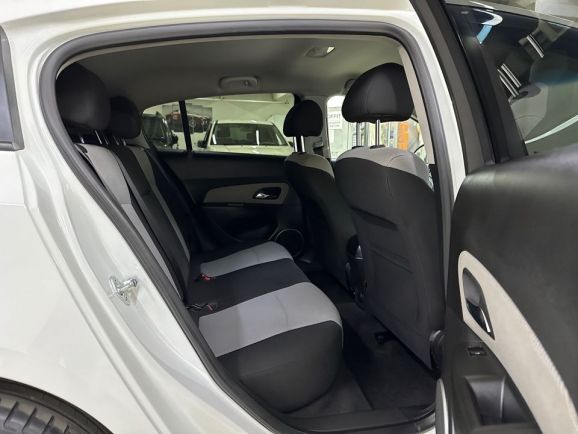 Chevrolet Cruze, 1.6 л, АТ, 2012 фото 2