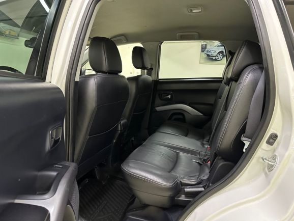 Citroen C-Crosser Exclusive, 2.0 л, Вариатор, 2011 фото 1