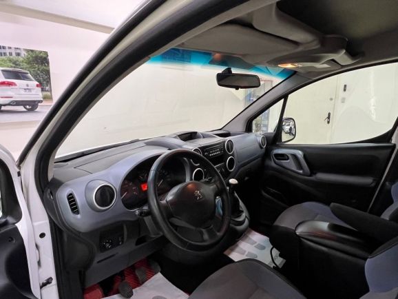 Peugeot Partner, 1.6 л, МТ, 2013 фото 12