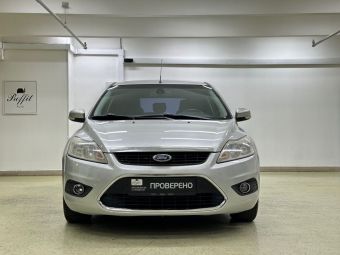 Ford Focus, 1.8 л, МКПП, 2010 фото 4