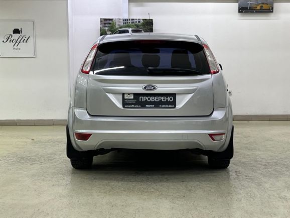Ford Focus, 1.8 л, МТ, 2010 фото 7