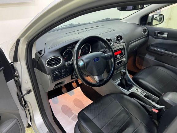 Ford Focus, 1.8 л, МТ, 2010 фото 10