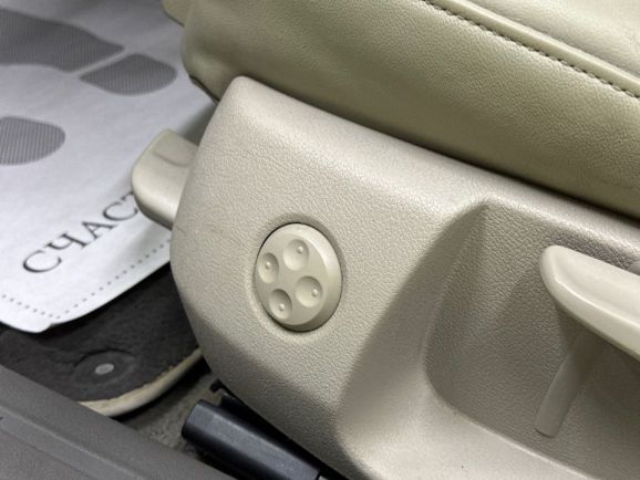 Audi A4, 2.0 л, Вариатор, 2011 фото 12