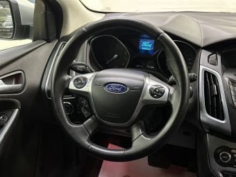 Ford Focus, 1.6 л, РКПП, 2014 фото 14