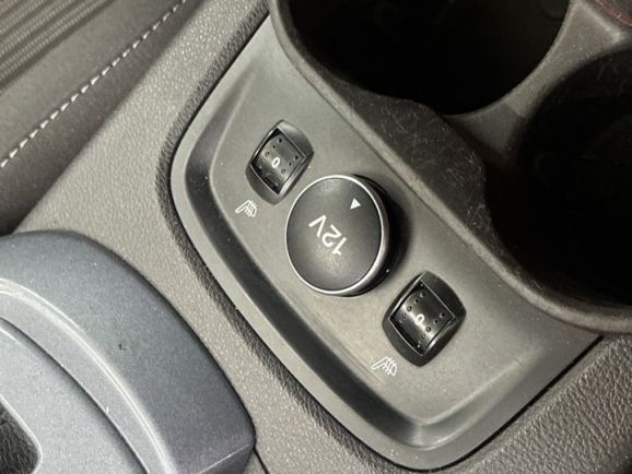 Ford Focus, 1.6 л, Робот, 2014 фото 17