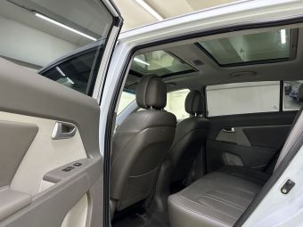 Kia Sportage, 2.0 л, АКПП, 2012 фото 1