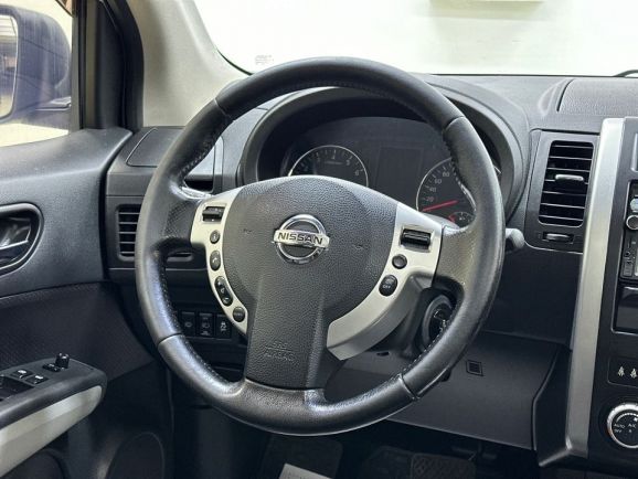 Nissan X-Trail, 2.5 л, Вариатор, 2013 фото 13