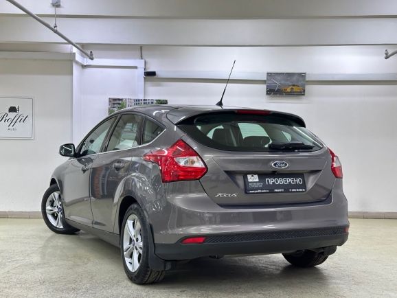 Ford Focus, 1.6 л, Робот, 2012 фото 6