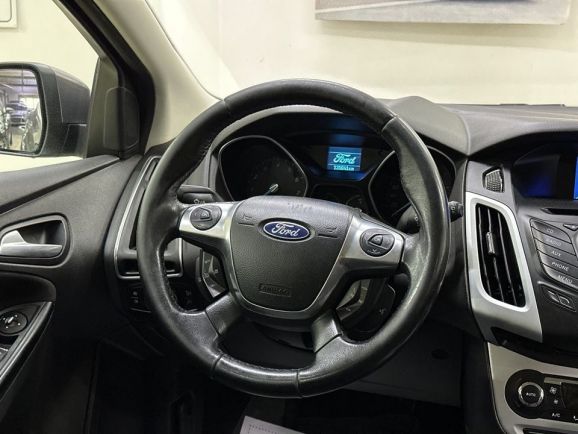 Ford Focus, 1.6 л, Робот, 2012 фото 12