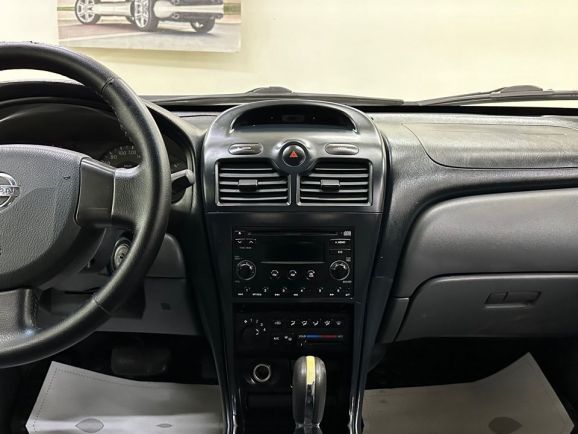 Nissan Almera Classic, 1.6 л, АТ, 2010 фото 12