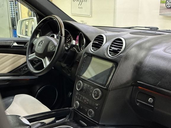 Mercedes-Benz GL-Класс, 3.0 л, АТ, 2012 фото 20