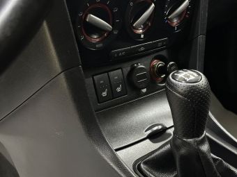 Mazda 3, 1.6 л, МКПП, 2008 фото 17