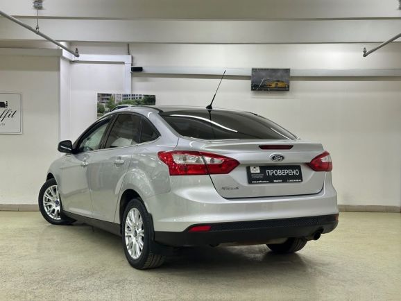 Ford Focus, 2.0 л, Робот, 2011 фото 6