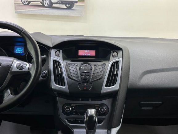 Ford Focus, 2.0 л, Робот, 2011 фото 13