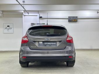 Ford Focus, 1.6 л, МКПП, 2013 фото 7
