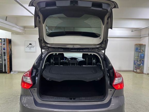 Ford Focus, 1.6 л, МТ, 2013 фото 9