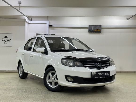 FAW V5, 1.5 л, МТ, 2013 фото 5