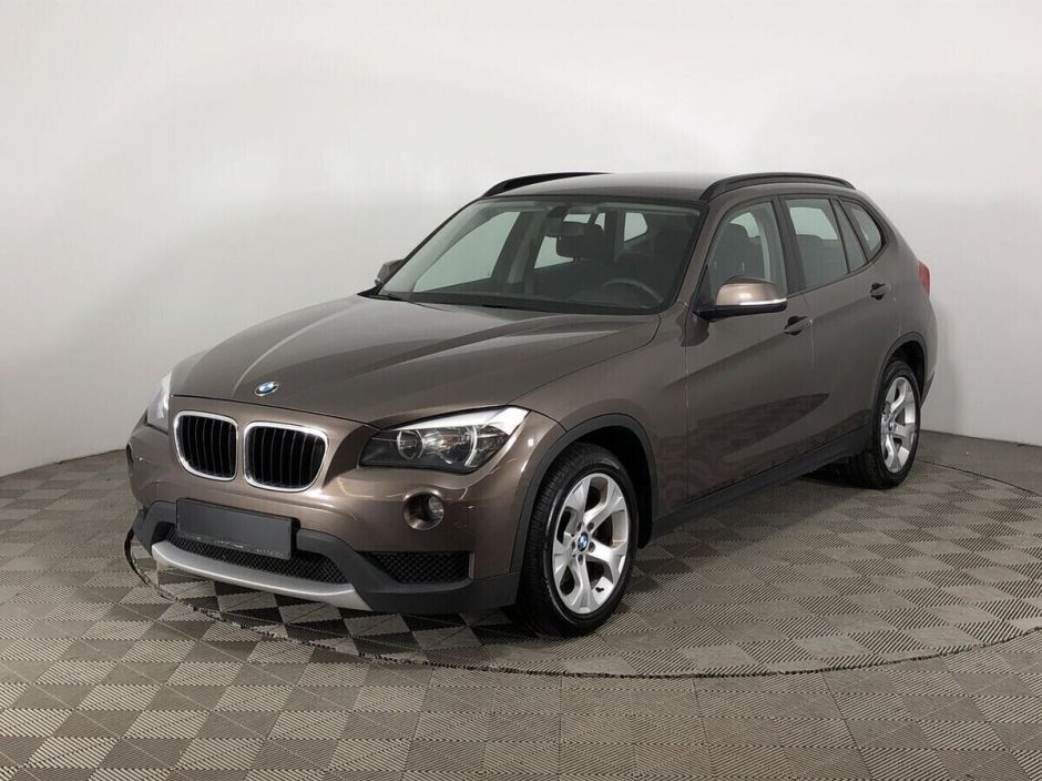 BMW X1, 2.0 л, АТ, 2014 фото 3