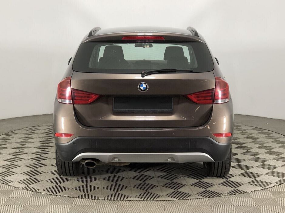 BMW X1, 2.0 л, АТ, 2014 фото 6