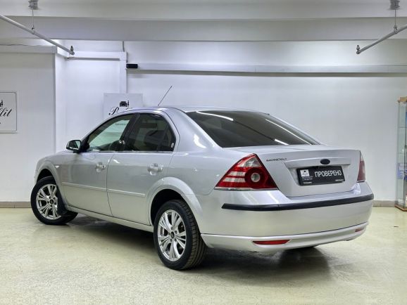 Ford Mondeo, 2.0 л, МТ, 2005 фото 8