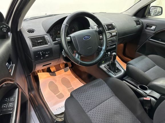 Ford Mondeo, 2.0 л, МТ, 2005 фото 14