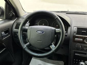 Ford Mondeo, 2.0 л, МКПП, 2005 фото 16