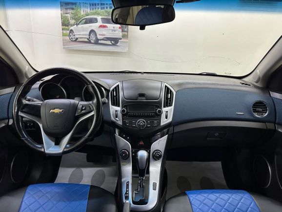 Chevrolet Cruze, 1.8 л, АТ, 2012 фото 13