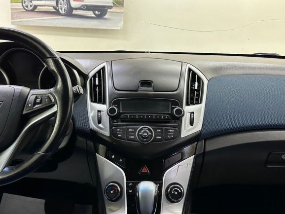 Chevrolet Cruze, 1.8 л, АТ, 2012 фото 14