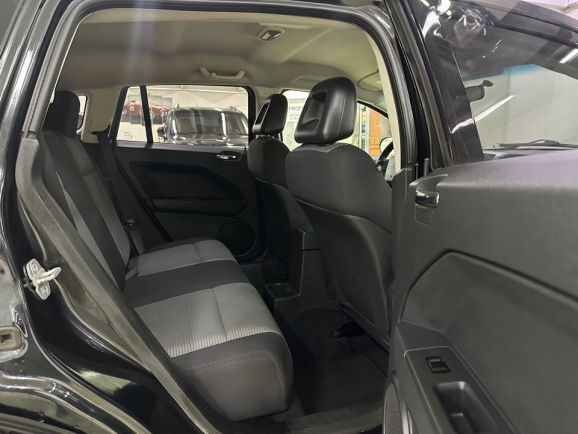 Dodge Caliber SXT, 2.0 л, Вариатор, 2008 фото 2