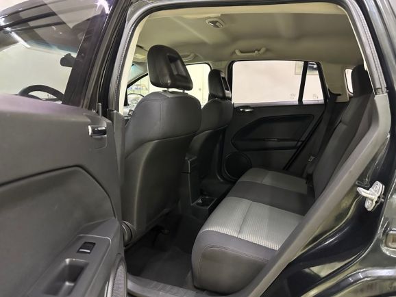 Dodge Caliber SXT, 2.0 л, Вариатор, 2008 фото 1