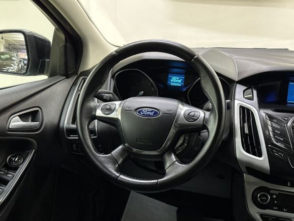 Ford Focus, 2.0 л, Робот, 2012 фото 13