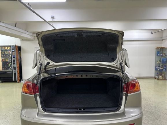 Mitsubishi Lancer, 1.5 л, МТ, 2009 фото 9