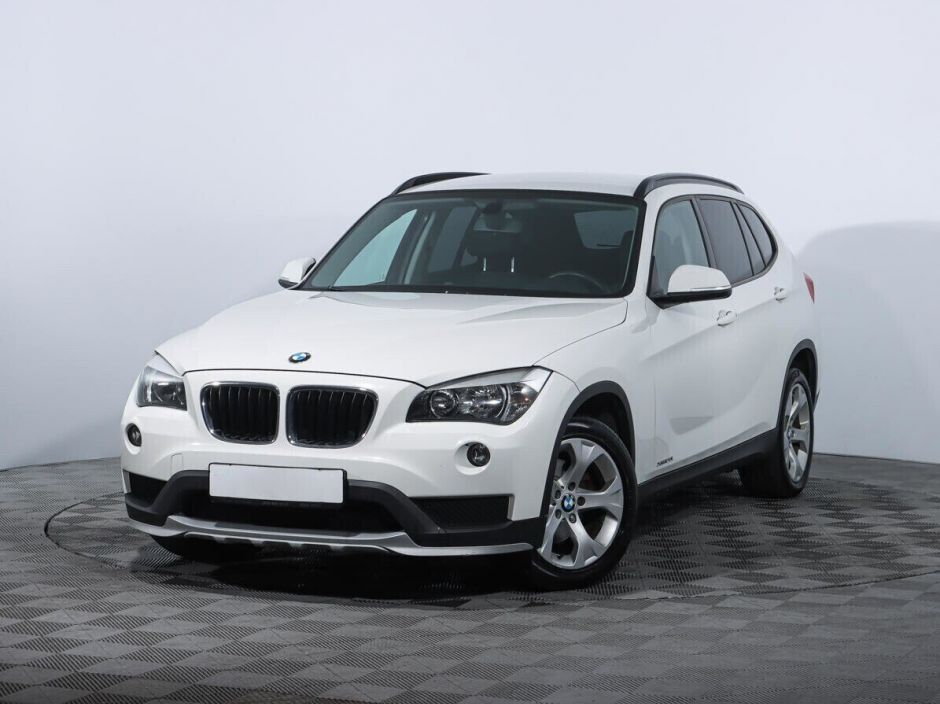 BMW X1, 2.0 л, АТ, 2014 фото 3