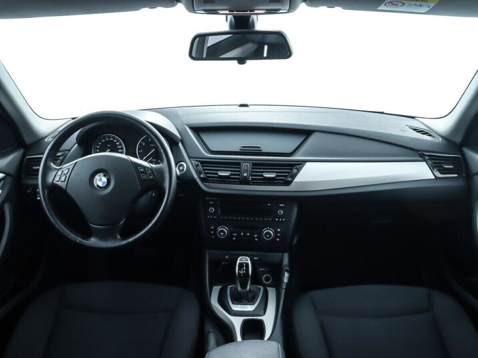 BMW X1, 2.0 л, АТ, 2014 фото 9