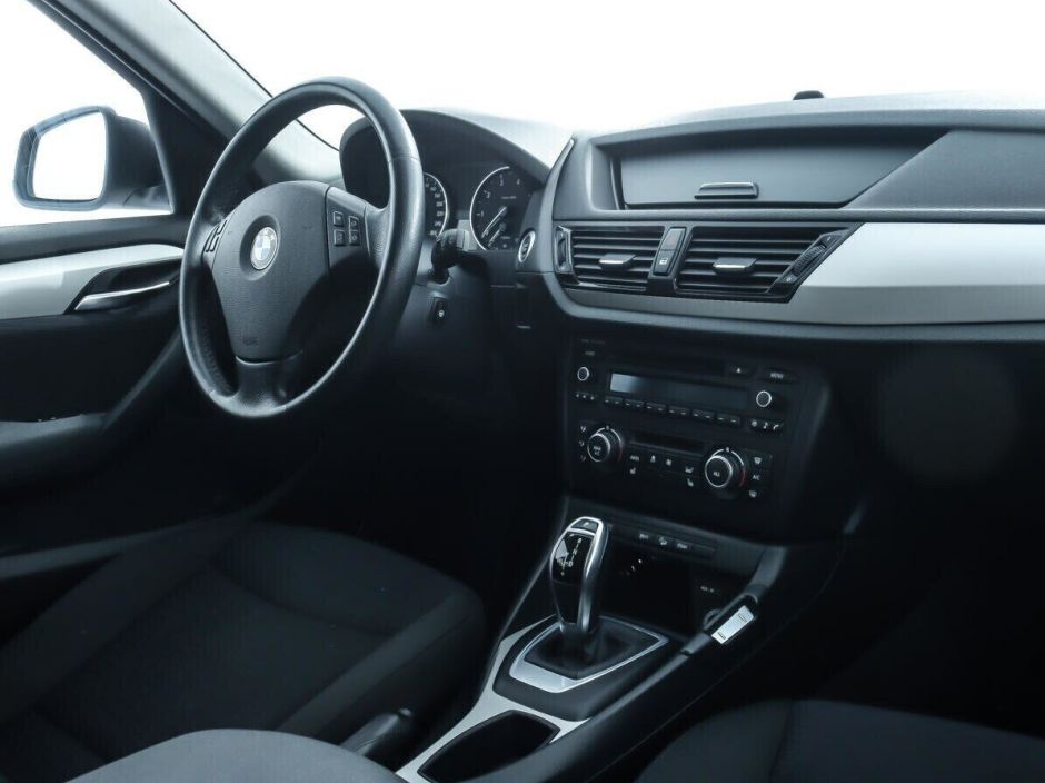 BMW X1, 2.0 л, АТ, 2014 фото 12