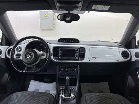 Volkswagen Beetle, 1.4 л, Робот, 2014 фото 14