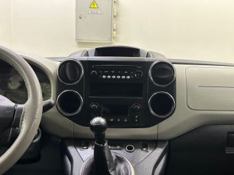Citroen Berlingo, 1.6 л, МКПП, 2013 фото 14
