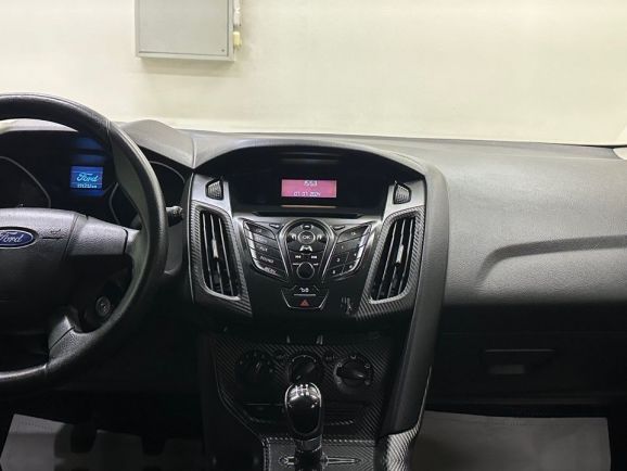 Ford Focus, 1.6 л, МТ, 2011 фото 11