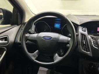 Ford Focus, 1.6 л, МКПП, 2011 фото 12