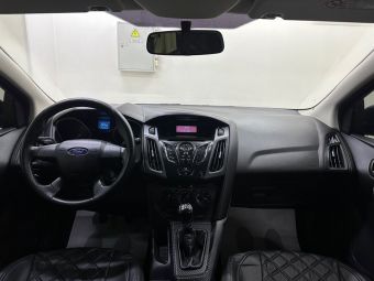 Ford Focus, 1.6 л, МКПП, 2011 фото 13