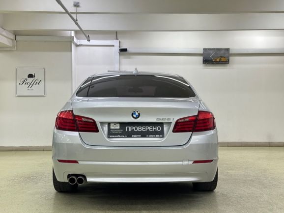 BMW 5 серии, 3.0 л, АТ, 2011 фото 7