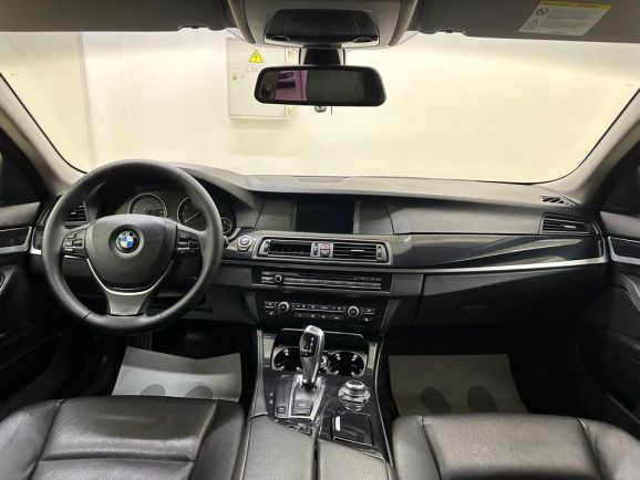 BMW 5 серии, 3.0 л, АТ, 2011 фото 15