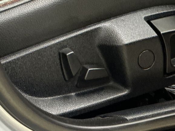 BMW 5 серии, 3.0 л, АТ, 2011 фото 17