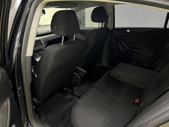 Volkswagen Passat, 2.0 л, АТ, 2007 фото 1