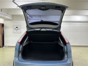 Ford Focus, 2.0 л, АКПП, 2009 фото 9