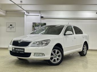 Skoda Octavia, 1.8 л, АКПП, 2012 фото 3