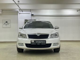 Skoda Octavia, 1.8 л, АКПП, 2012 фото 4