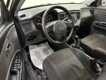 Kia Rio, 1.4 л, МКПП, 2010 фото 10