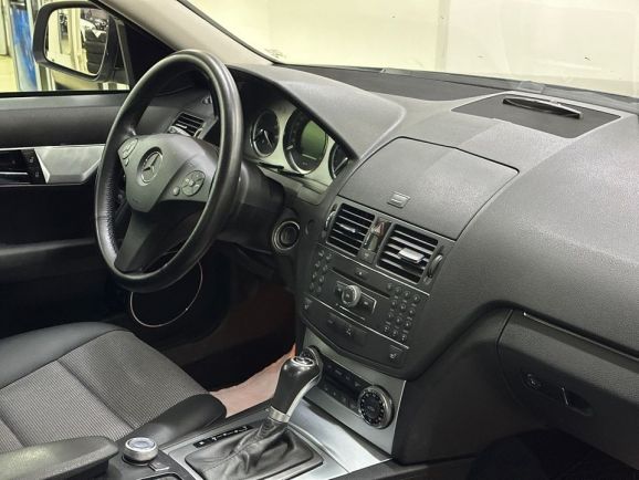 Mercedes-Benz C-Класс, 2.5 л, АТ, 2008 фото 17